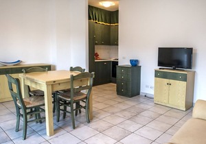 S010 - Sirolo, new three-room apartment with garden