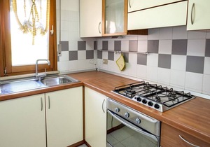 S220 - Sirolo, three-room apartment in the center with terrace