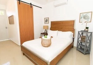 S6 @ HighSoClub [with Private Shuttle]