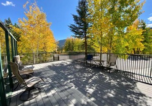 Saints John 2526 by SummitCove Lodging