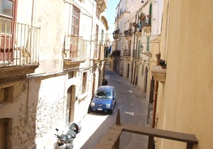 Salomone Apartment 5 by Wonderful Italy