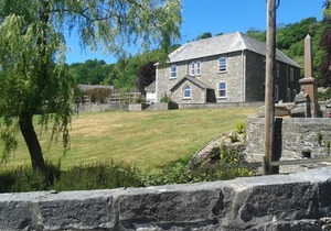 Sannan Court Holiday Apartments