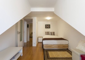 SANTA JUSTA -E- by HOMING