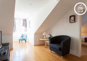 Santa Justa Suites by Homing