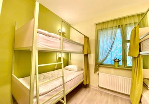 Santorini hostel & tour