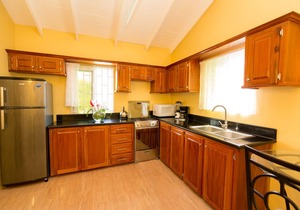 Sapphire Apartment 1 New! $ 1m Views; Great location; Amazing Deal!