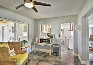 Satellite Beach Home w/Fenced Yard - Walk to Beach