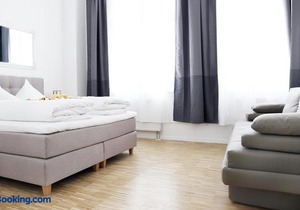 SC 1 Cozy Family & Business Flair welcomes you - Rockchair Apartments