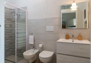 Sea and the city Apartments by Wonderful Italy