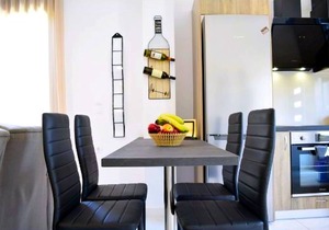 SEARIVER APARTMENT-CH,2 bdr, on the beach,sleeps 6