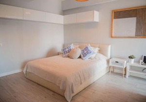 Seaside Studio Blue Bike