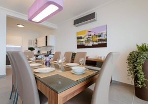 SEAVIEW APART IN FORT CAMBRIDGE with POOL