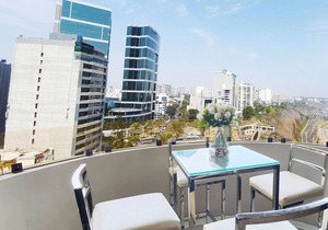 SEAVIEW BALCONY NEXT DOOR JW MARRIOTT !