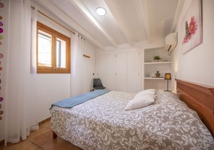 Secluded Cottage with Pool in Village of Soller VT-100945