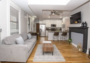 Secluded & Spacious 1BR Condo – Central in OTR