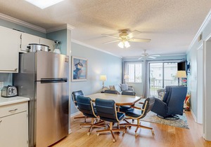 Second-floor ocean view condo with WiFi, shared pools, central AC, & shared W/D