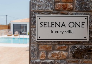 Selena One Luxury Villa with private swimming pool