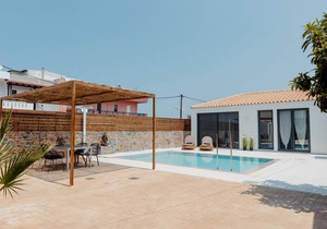 Selena One Luxury Villa with private swimming pool