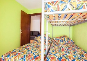 Self catering L'esquirol de L'esquirol for 6 people
