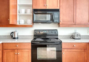 Serene San Jose 2BR w/Gym, W/D & Pool, walk to Caltrain, by Blueground