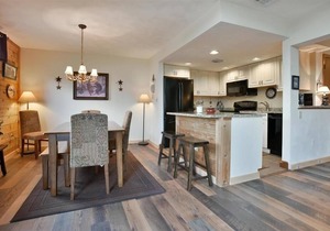 Seven Springs 3 Bedrooms Premium Condo, Ski In/Ski Out by RedAwning