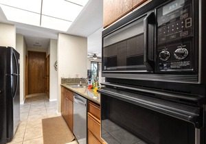 Shores at Waikoloa 234-Large Condo with Wrap Lanai, Partial Ocean/Golf Views