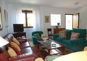 Silenzi Holiday Home
