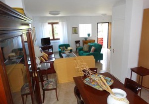 Silenzi Holiday Home