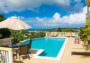 Simply Heavenly!!! Large Self Catered Two Bedroom Apartment With Huge Pool