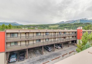 Ski and Racquet Club 203B