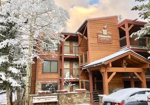 Ski In Newly Refinished Condo ON THE RIVER. Stunning location near Main Street