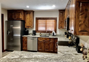 Ski In/Ski Out Peak 9 Townhouse; Newly Remodeled Sleeps 8