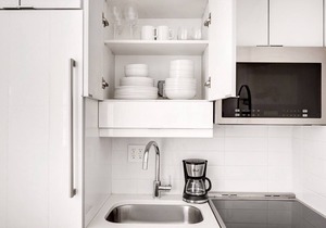 Sleek Little Italy 1BR w/in-unit W/D, short walk to SoHo, by Blueground