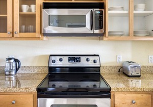 Sleek San Bruno 1BR w/ Pool, Gym & W/D, near 280 & 101, by Blueground