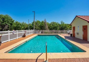 Sleep Inn Leesburg Chain of Lakes