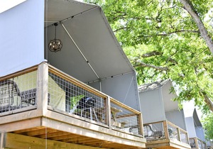 Sleeps 6! Brand new Cabin with many amenities: Pool, hot tub, kayaking! - RC14