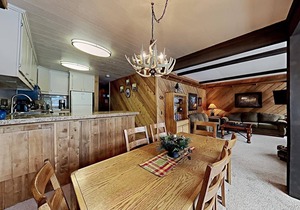 Slopeside Comfy 2-Bedroom Home with 3 Spas! (Unit 512 at 1849) by RedAwning