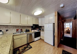 Slopeside Comfy 2-Bedroom Home with 3 Spas! (Unit 512 at 1849) by RedAwning