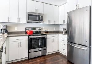 Smart Sunnyvale 1BR w/Gym, Pool, Spa, near Transit, by Blueground