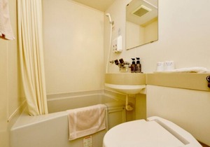 Smoking allowed 3 bed triple room Family togethe/Kawasaki Kanagawa