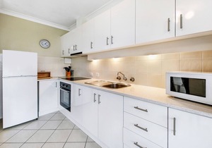 Smugglers On The Beach 1 Bedroom Apartment