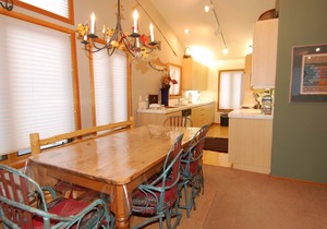 Snowcreek Resort Vacation Rental #908