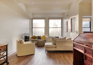 Sosuite | Gorgeous 2-bedrooms Facing Independence Park