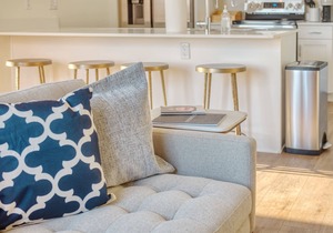 Sosuite | Independence Park-facing 3BR by Sosuite