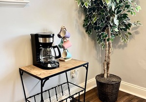 Soulard 1 Bedroom with In-Unit Washer Dryer - Long Term Welcome