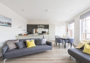 South Quay Penthouse - 2 Bed
