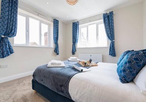 South Quay Penthouse - 2 Bed