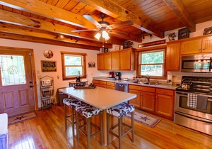 Southern Country "Cowboy" Hospitality at the Twin Oaks Guest Ranch Nashville TN
