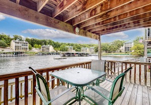 SOUTHWOOD SHORES 103 | 1 Bed, 1 Bath