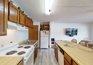 Southwood Shores 103C - 1 Bdrm Waterfront Condo